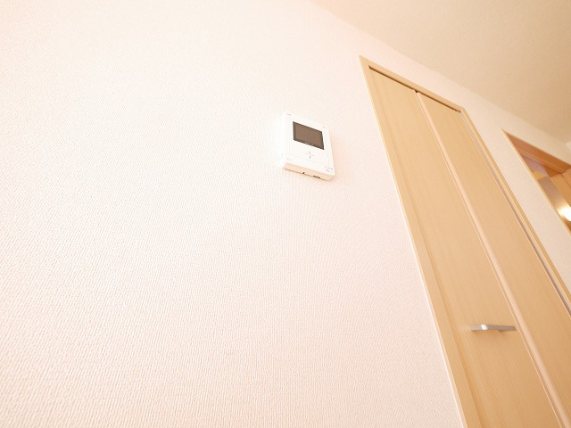 カーサ・フランのセキュリティ|モニター付きインターホンがあります