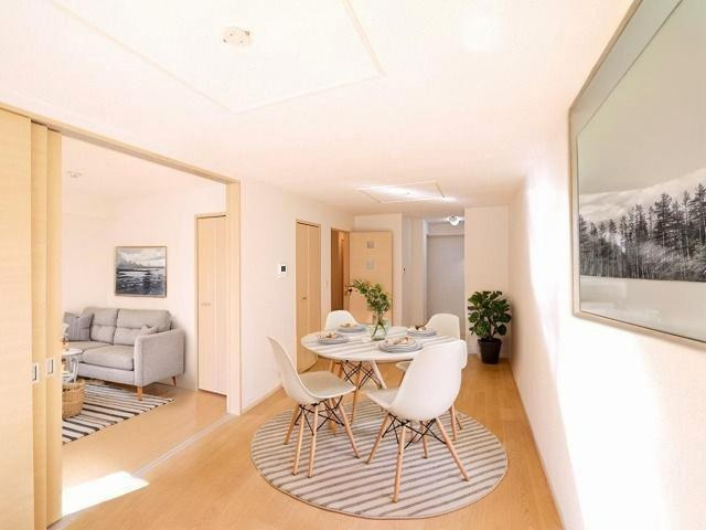 カーサ・フランの居間・リビング|CGで家具等を配置したもので家具等は含まれません