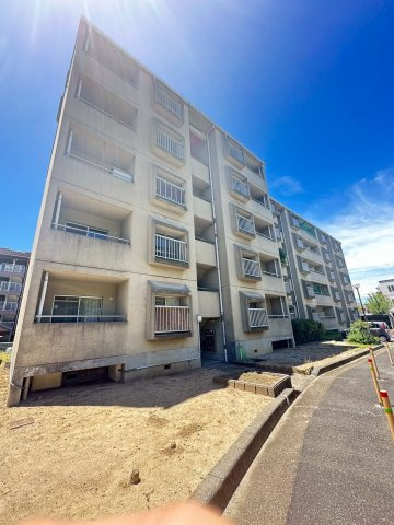 明石貴崎鉄筋住宅１０号棟