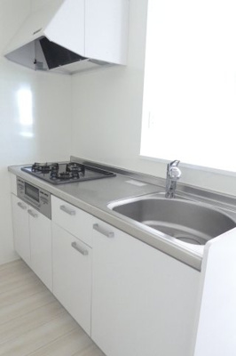 【キッチン】 | ブランネージュ新山口Ⅱ | 反転間取り別部屋写真です。