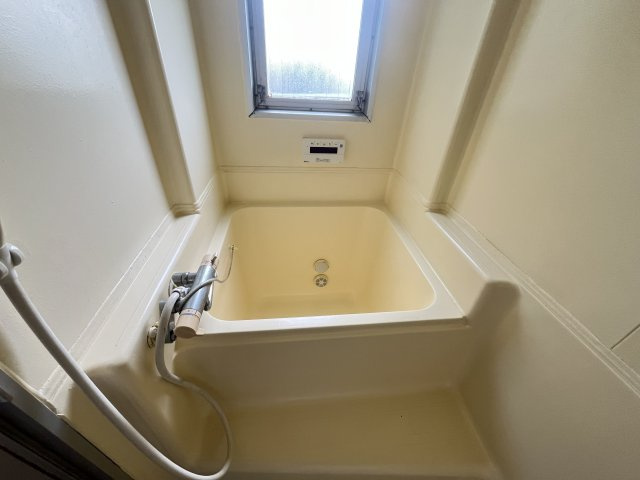 檜尾貸家の浴室