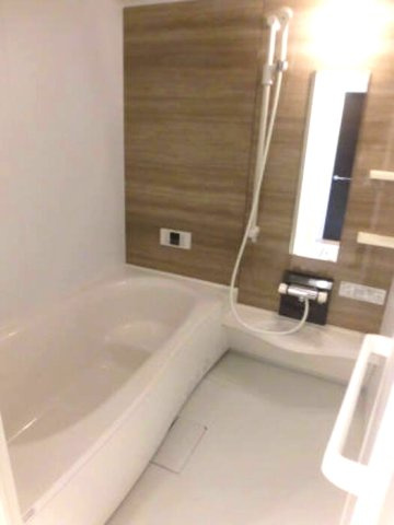 ハッピースマイルハウス の浴室