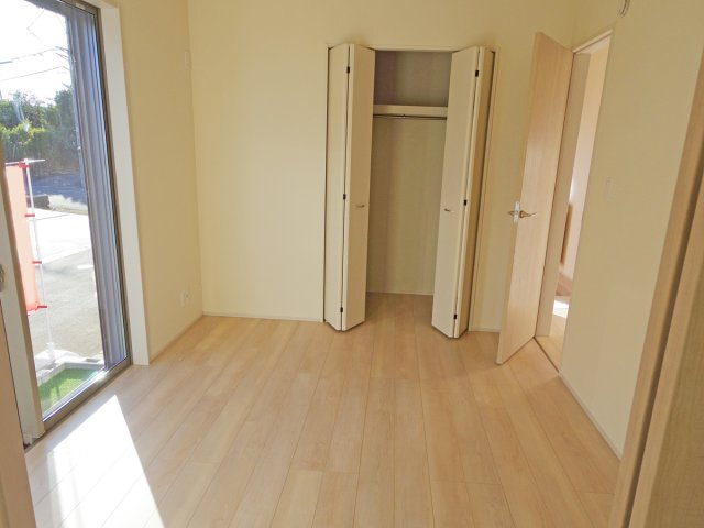 【洋室】 | 沼津中沢田Ⅰ 新築建売分譲住宅 建物＋土地 TW05759 | 沼津市中沢田A号棟　1F洋室 ※令和7年11月20日撮影写真