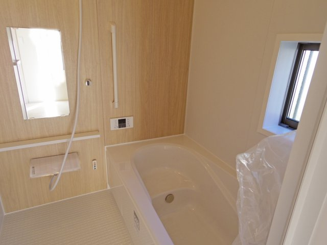 【浴室】 | 沼津中沢田Ⅰ 新築建売分譲住宅 建物＋土地 TW05759 | 沼津市中沢田A号棟　浴室 ※令和7年11月20日撮影写真