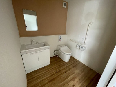 【トイレ】 | 富士町貸倉庫