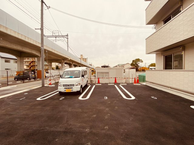 クレール林崎の駐車場|クレール林崎