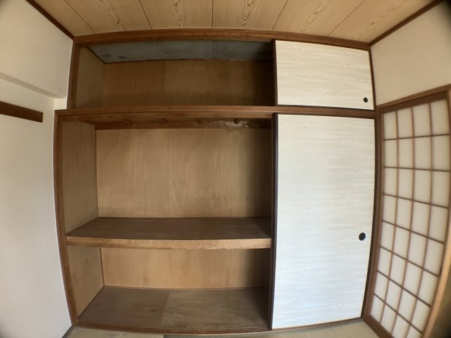 グリースシャトー桃山台の収納