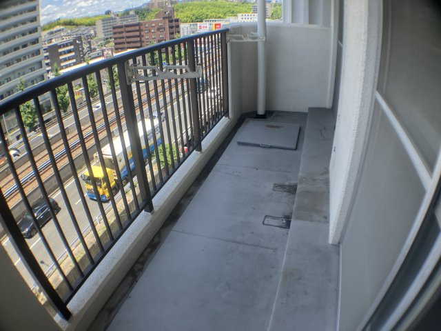 グリースシャトー桃山台のバルコニー
