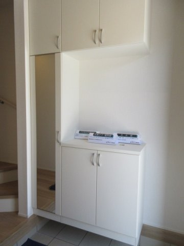 【仲介手数料無料】新築戸建　グラファーレ熊谷市柿沼960-8（全1棟）の玄関