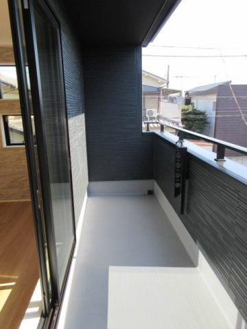 【仲介手数料無料】新築戸建　グラファーレ熊谷市柿沼960-8（全1棟）のバルコニー