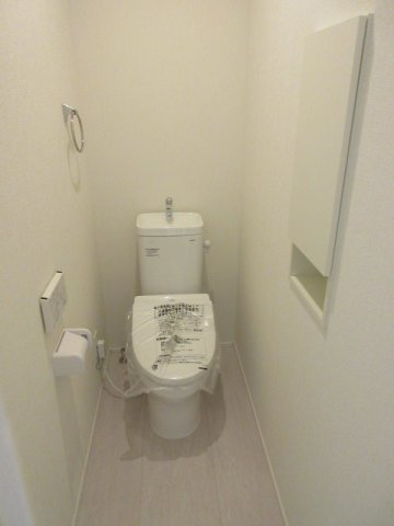 【仲介手数料無料】新築戸建　グラファーレ熊谷市柿沼960-8（全1棟）のトイレ