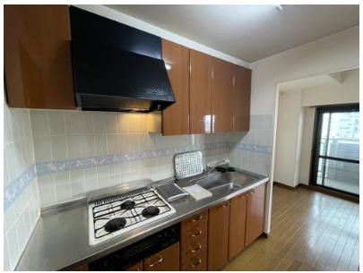 サーパス大東泉町のキッチン|ゆったりお料理できる独立キッチン♪