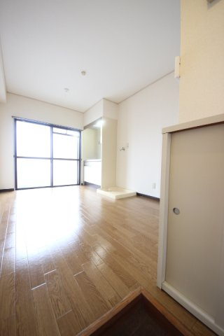 ソフィア西八王子の玄関