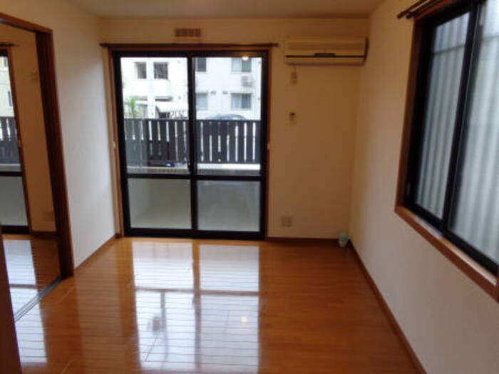 エピナール D棟の洋室|102 洋室