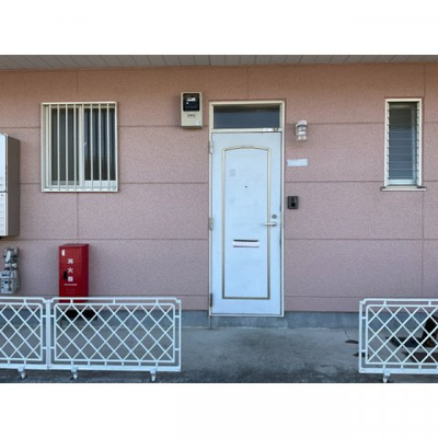 【玄関】 | 奈加乃内ハイツ1 | シンプルで使いやすい玄関です