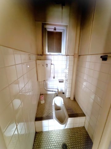 堺市堺区堺東商店街テナントのトイレ