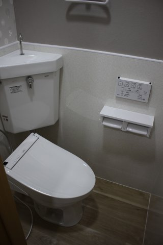 夙川ニューコーポ301のトイレ