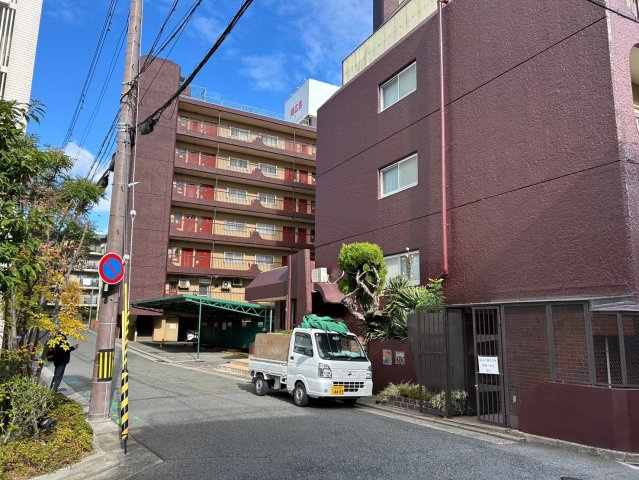 夙川ニューコーポ301の外観