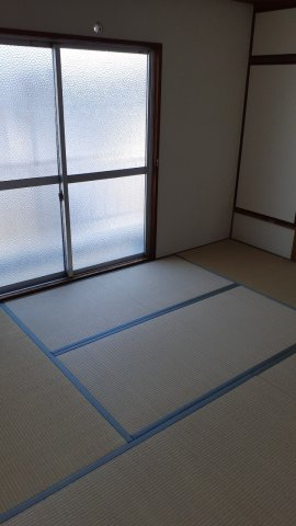 向月町小林事務所の和室