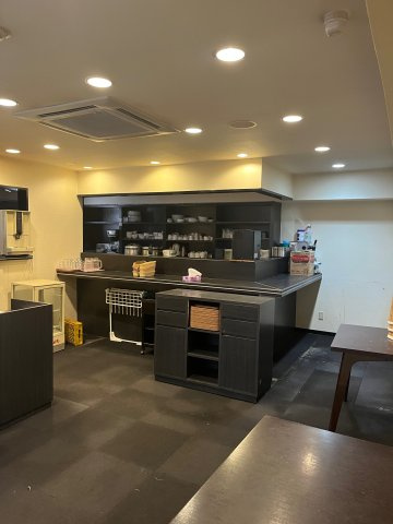 神戸市中央区御幸通２丁目の店舗一部