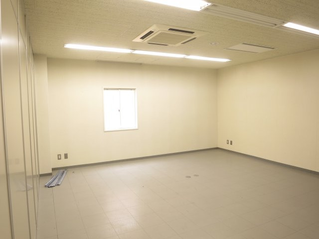 アストラ淡路ビルの内装