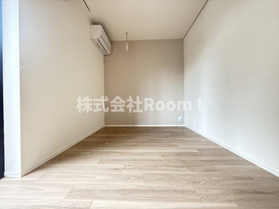 【洋室】 | 【ペット共生・ZEHマンション】Maison de Mine Nagai Parc Est.・旭化成ヘーベルメゾンHEBEL HAUS | 個人の部屋や寝室として使える洋室です