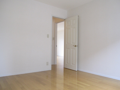 【洋室】 | ガーデンハウスC