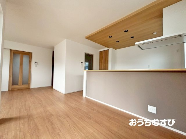 春日井市高蔵寺町第2(全1棟)の居間・リビング