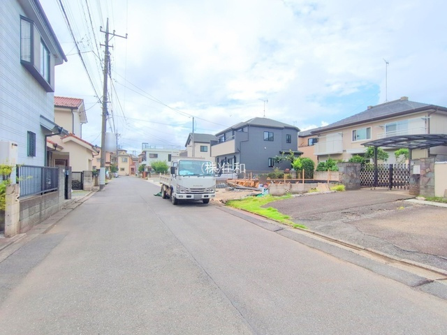 【新築分譲住宅】川越市諏訪町第5期の前面道路含む現地写真