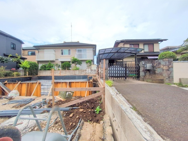 【新築分譲住宅】川越市諏訪町第5期の前面道路含む現地写真
