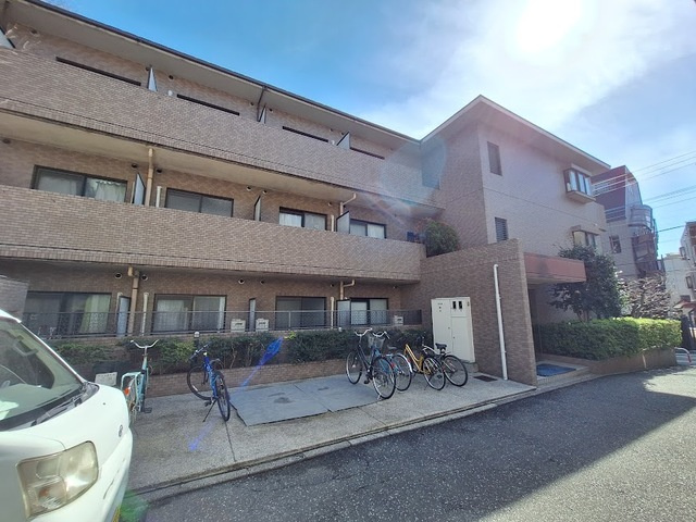 グラシオーズメゾンの外観|重厚感のある鉄筋コンクリート造マンション