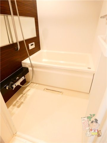 メゾン・ド・カメリアの浴室