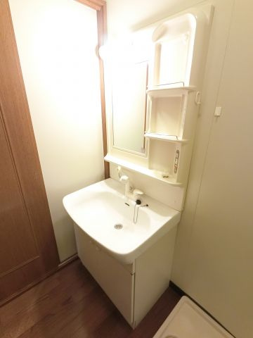 【独立洗面台】