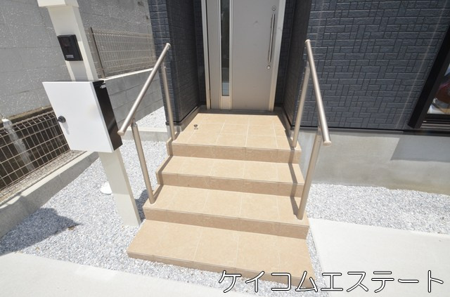 新築　光貞台1期のエントランス