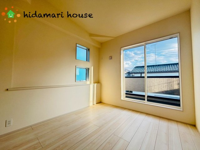 上尾市二ツ宮3期　新築戸建　ブルーミングガーデン02の洋室