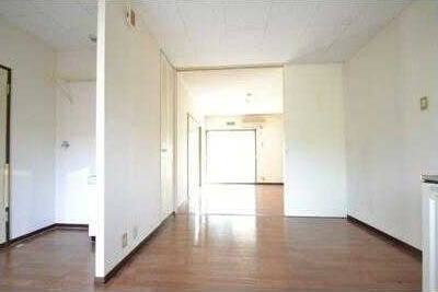 サンレイク狭山の居間・リビング