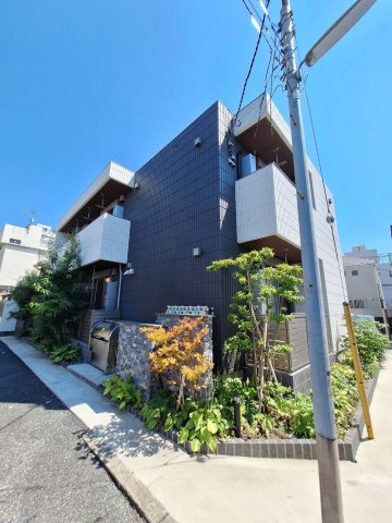 Wood Bell 九品仏の外観|耐震耐火構造の旭化成ヘーベルメゾン