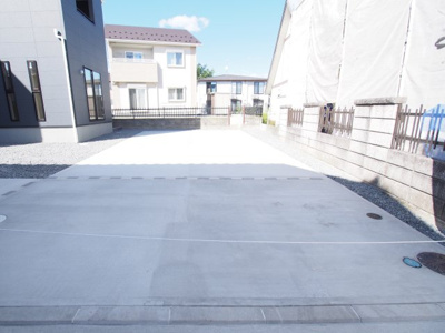 【駐車場】 | Livele Garden.S　泉乙天堂　１号棟