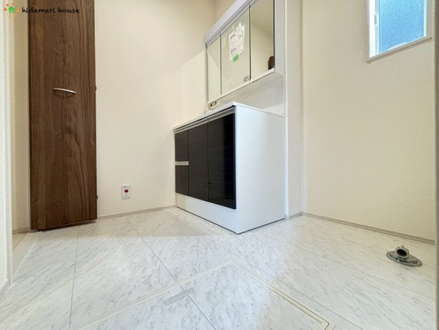 上尾市二ツ宮3期　新築戸建　ブルーミングガーデン03の洗面所