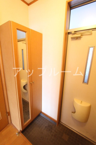 スプレッドKの玄関