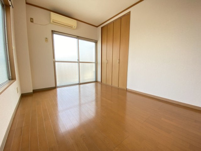 【居間・リビング】 | ヴィラ上池