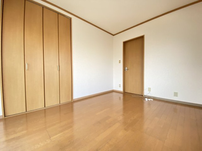 【寝室】 | ヴィラ上池