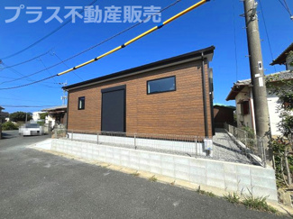 【外観】 | 現地写真。同じ物件を見るなら、プラス不動産販売にお任せ下さい。