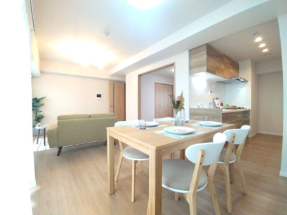 【居間・リビング】ダイアパレス南笹口 