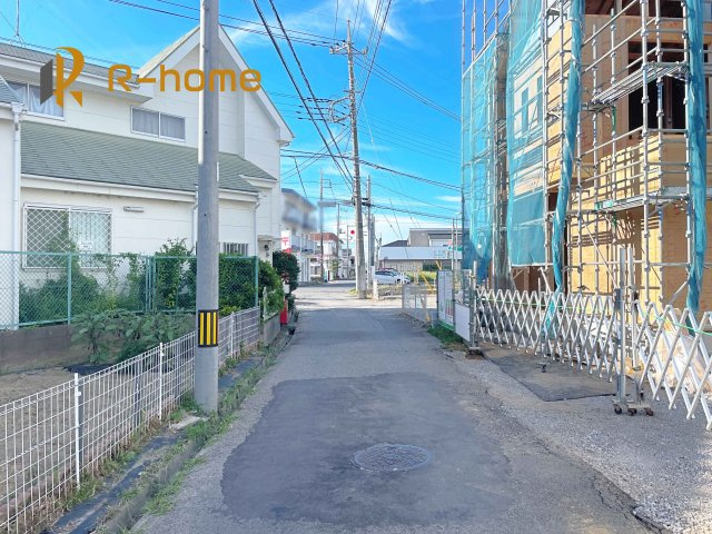取手市青柳第2　新築戸建て　2号棟の前面道路含む現地写真|『今から見たい！』大歓迎です♪
お気軽にＲ－ｈomeまでお問い合わせください。
