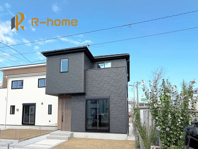 取手市青柳第2　新築戸建て　2号棟の外観|建物完成いたしました！ご予約で『平日』や『夕方』などでもご見学可能です！