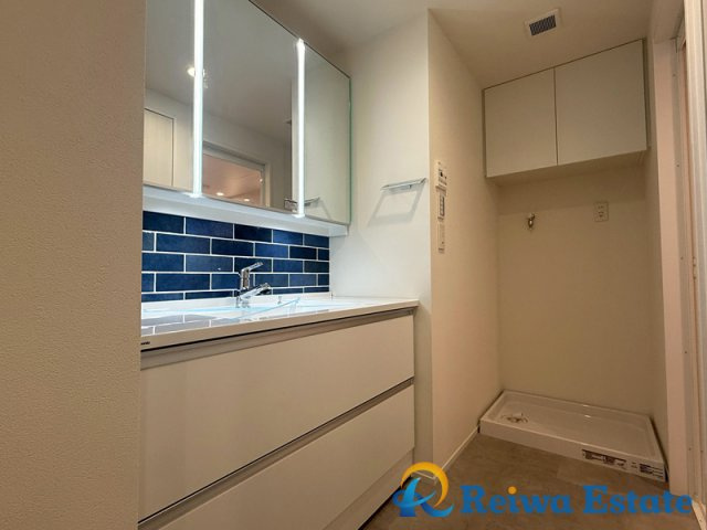 パシフィックガーデン茅ヶ崎A棟の独立洗面台