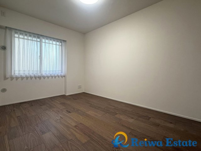 パシフィックガーデン茅ヶ崎A棟の洋室