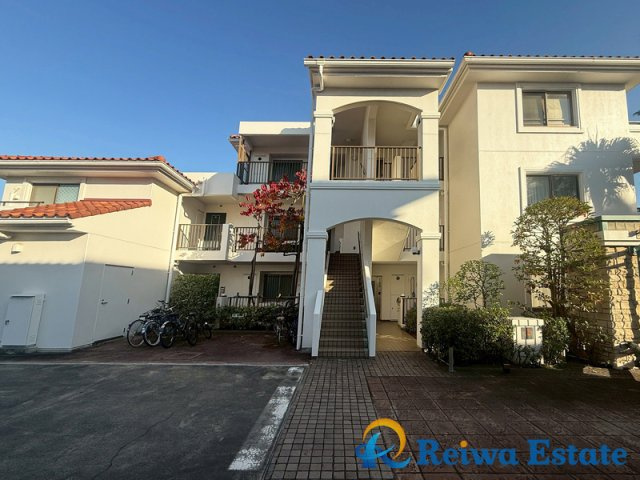 パシフィックガーデン茅ヶ崎A棟の外観