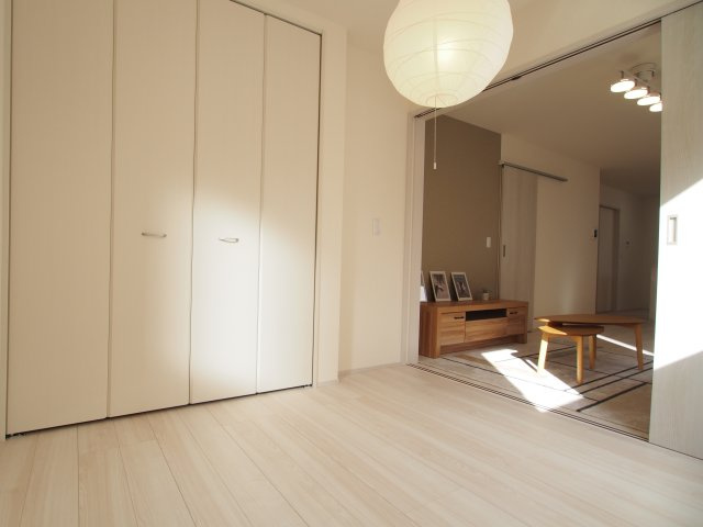 【洋室】 | Livele Garden.S　南沢又河原前　１号棟 | ★内覧予約で新米4kg★